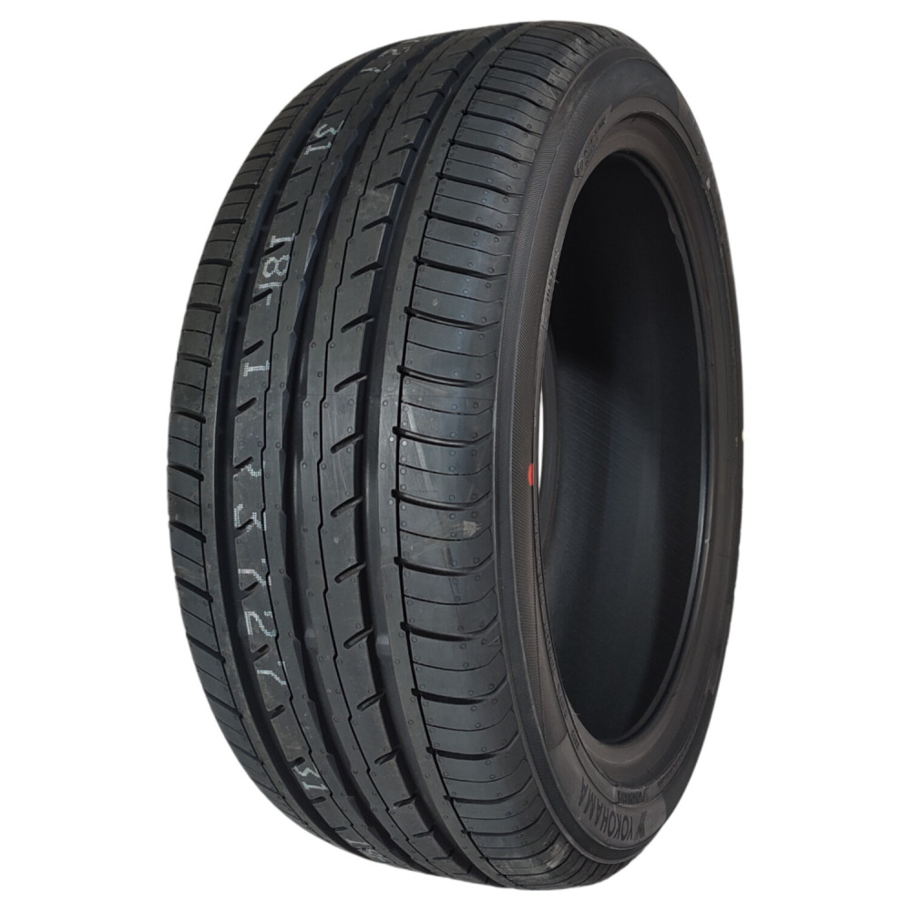 YOKOHAMA ADVAN (AE51 SERIES) 225/45 R18 95W XL